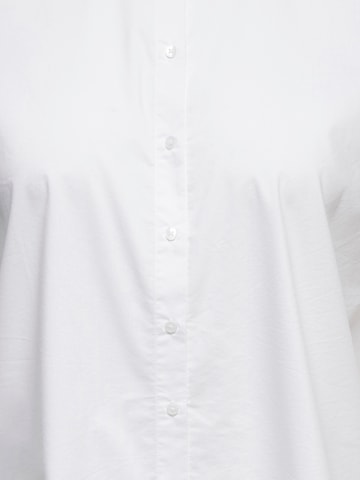 balta ONLY Carmakoma Palaidinė 'CARBERS'