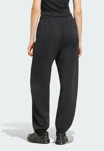 ADIDAS SPORTSWEAR - Tapered Calças de desporto em preto