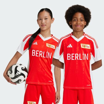 ADIDAS PERFORMANCE Функциональная футболка '1. FC Union Berlin 24-25 Heim' в Красный: спереди
