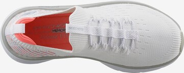 SKECHERS Sneaker 'Walker Star' in Weiß