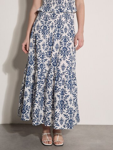 Apricot Skirt ' ' in Beige