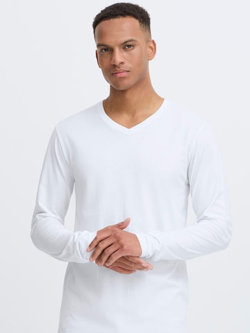 !Solid Shirt in Weiß