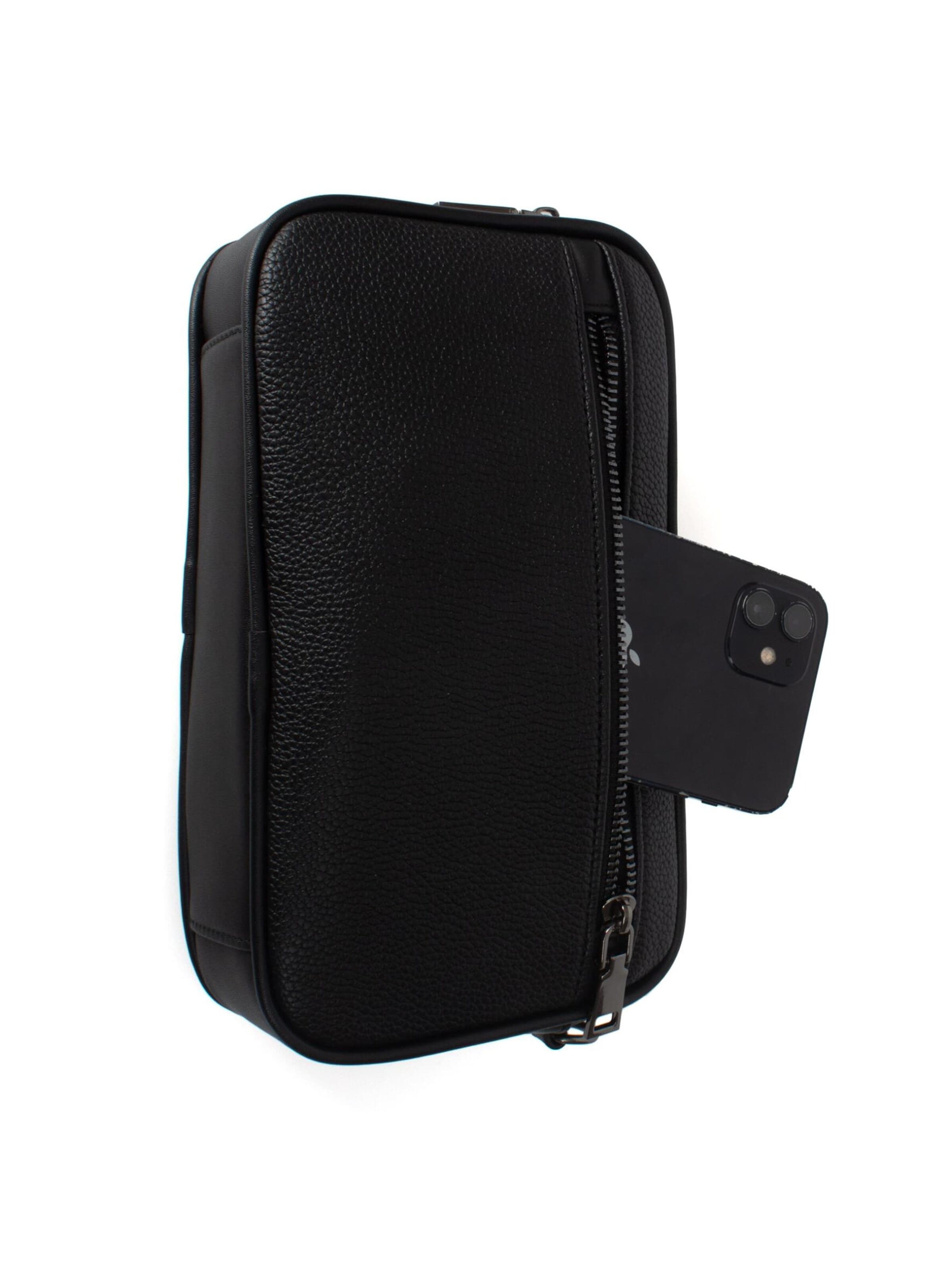 CYCAS D'OR Clutch 'CAELUS FINGERPRINT TECH.' in Black