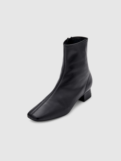 EDITED Bottines en noir, Vue avec produit