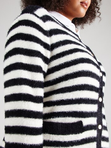 Cardigan 'CARCASSA' ONLY Carmakoma en noir
