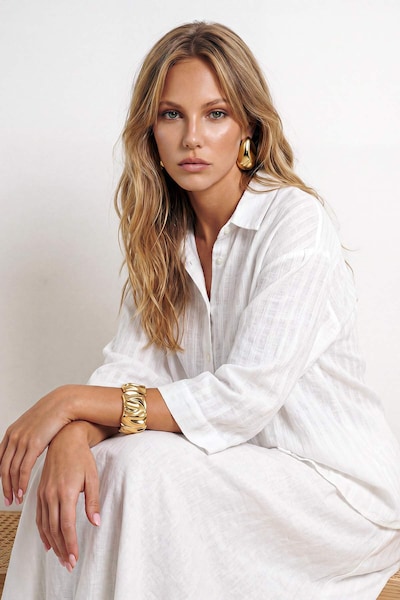 Trendyol Chemisier en XS en blanc, Vue avec produit