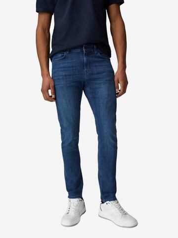 BOGNER Regular Jeans in Blue: front