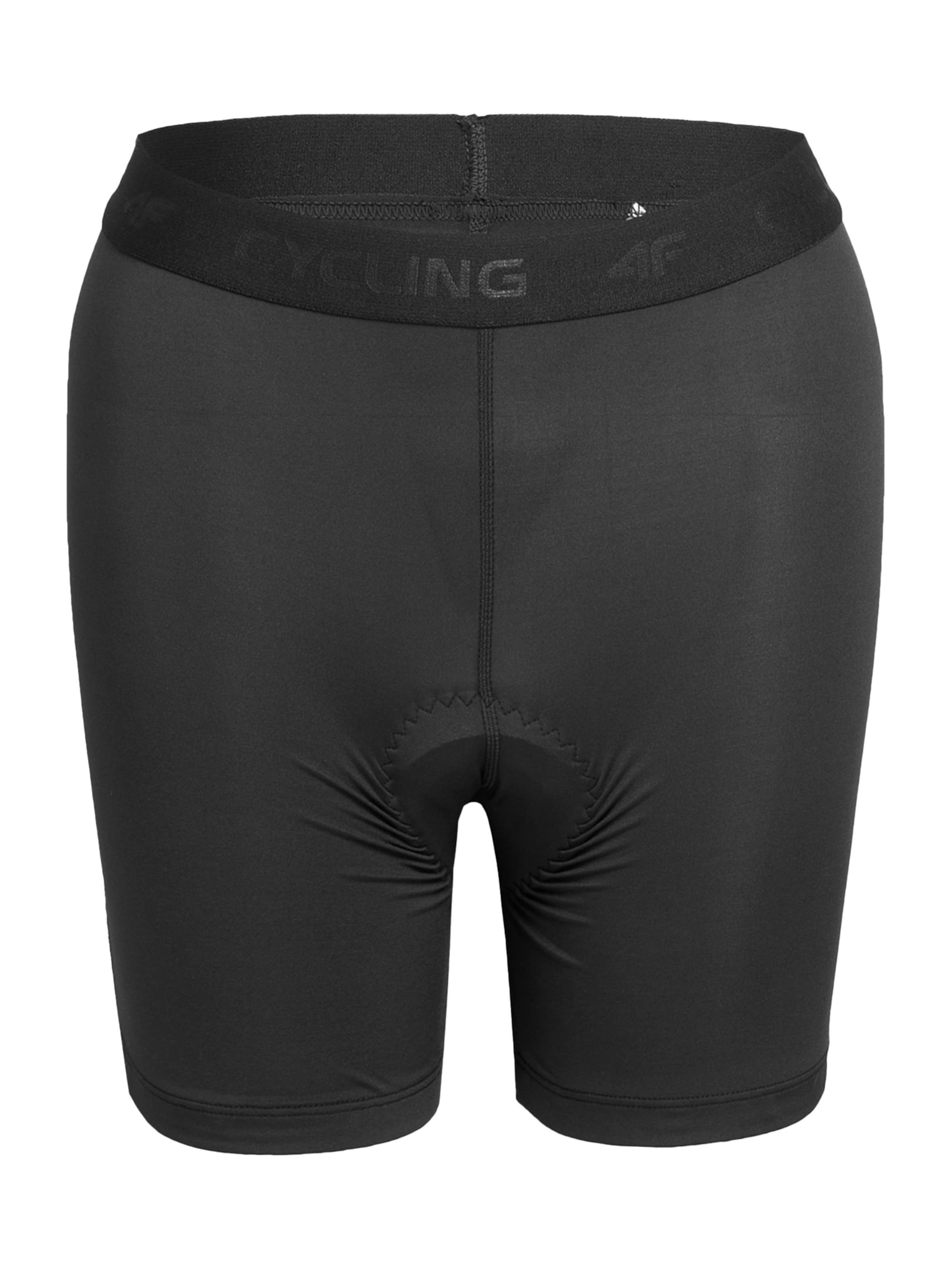 4F Skinny Sports trousers in Black: front