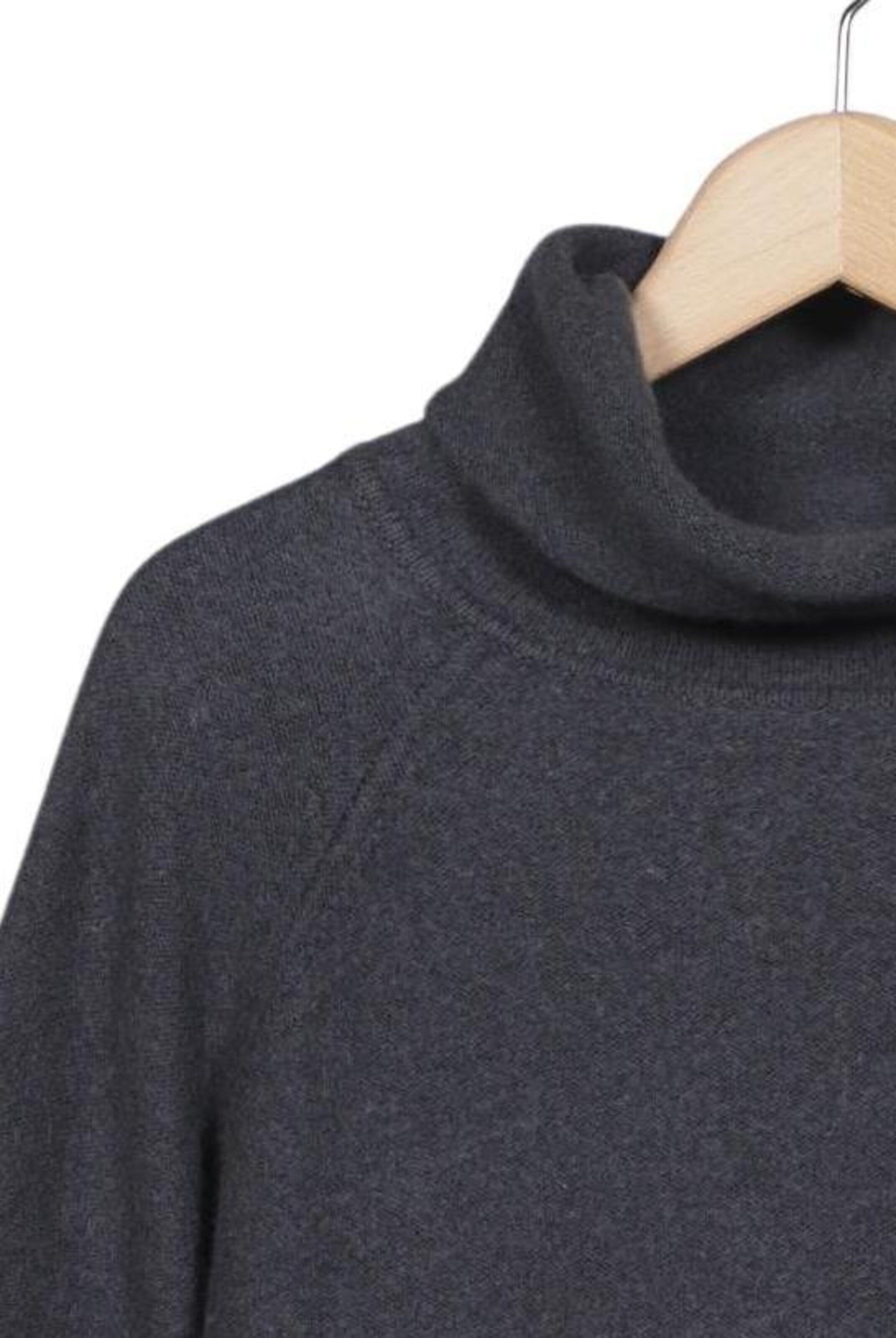 Hemisphere Sweater & Cardigan in S in Grey