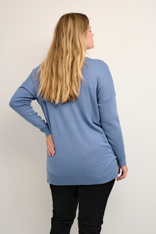 Pull-over 'Machi' KAFFE CURVE en bleu