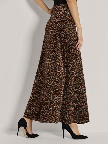 MADELEINE Rock in Braun