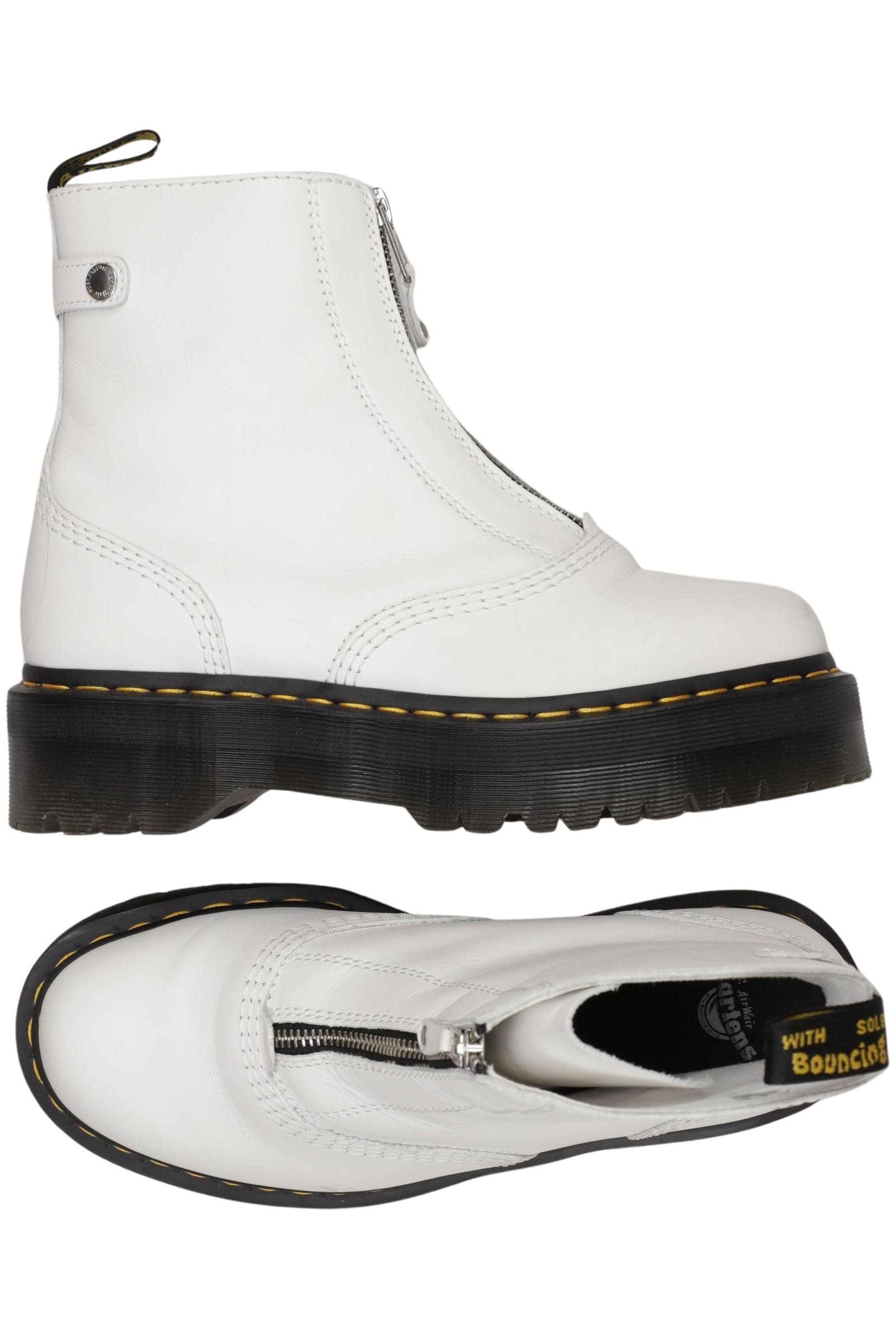 Dr. Martens Dress Boots in 40 in White: front