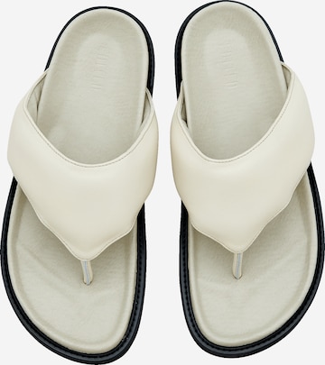 EDITED Teenslipper 'Tiana' in Beige