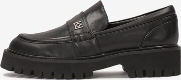 juoda Kazar Loaferai: priekis