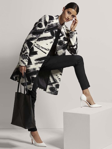 MADELEINE Blazers 'Gehrock' in Zwart