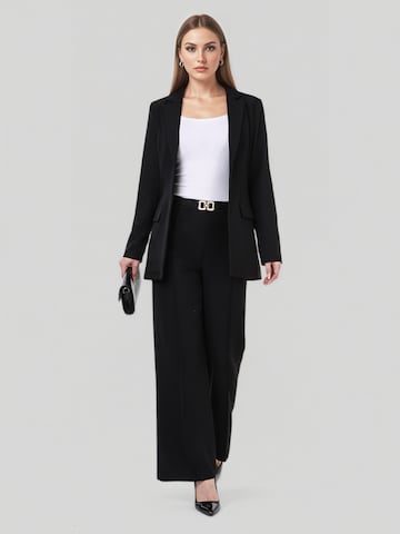 LapaPlus Klederdrachtjas in Zwart