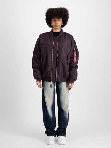 ALPHA INDUSTRIES - Chaqueta de entretiempo 'MA-1 Core' en lila