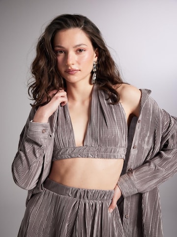 HOLLY LOLLY Top – šedá