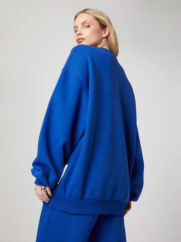 Smiles - Sweatshirt 'Jay' em azul