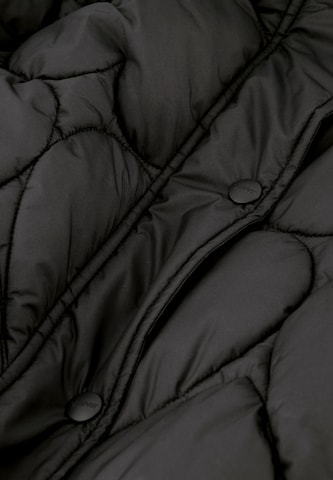 Manteau d’hiver Fabienne Chapot en noir
