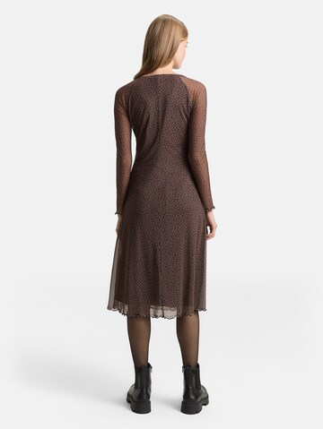 TOM TAILOR DENIM Sukienka w kolorze brązowy