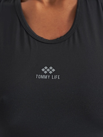Tommy Life - Top desportivo em preto