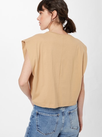 Cotton On - Camiseta en marrón