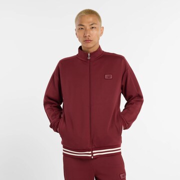 new balance Weatherproof jacket in Red: front