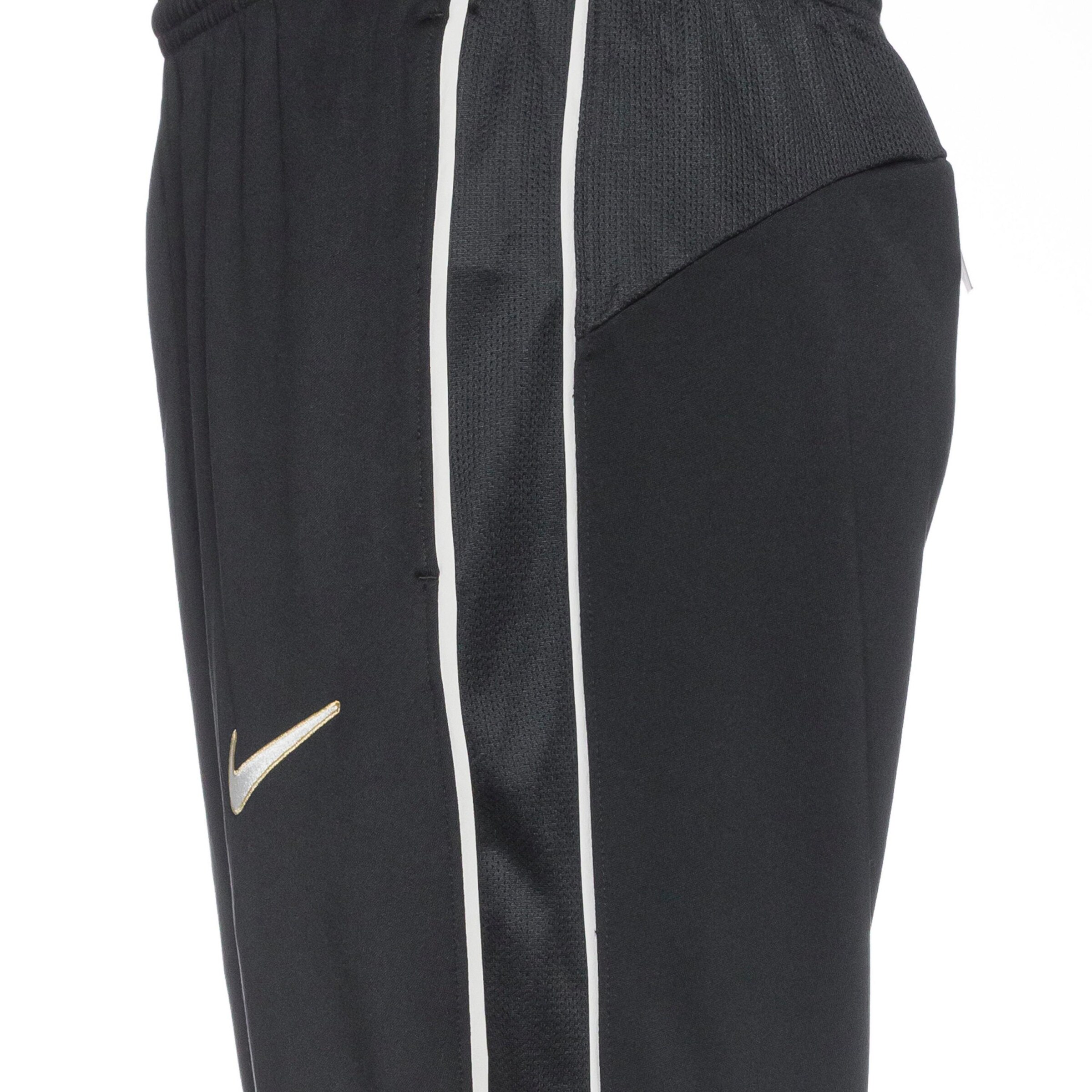NIKETapered Sportske hlače 'Academy' - crna boja