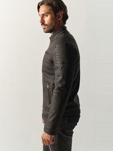 KOROSHI Jacke in Grau