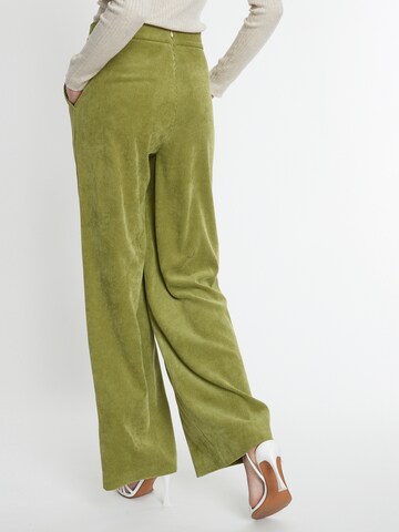 Ana Alcazar Regular Trousers 'Saskea' in Green