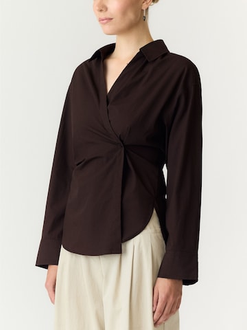 YAS - Blusa 'YASAREMIA' en marrón