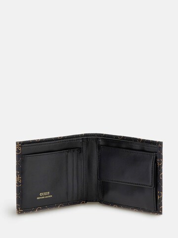 GUESS Wallet 'Vezzola' in Brown