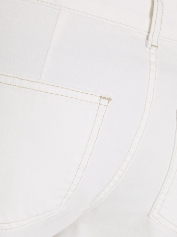 Wide Leg Jean Bershka en blanc