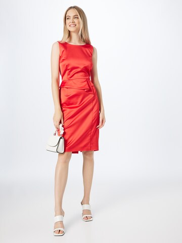 Robe de cocktail SWING en rouge