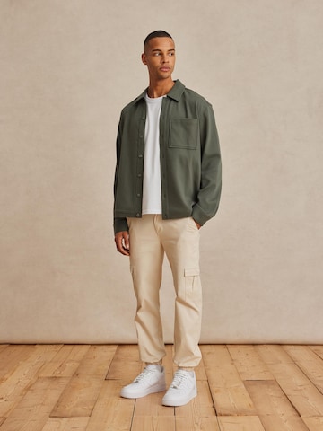 DAN FOX APPAREL Between-Season Jacket 'Marco' in Green