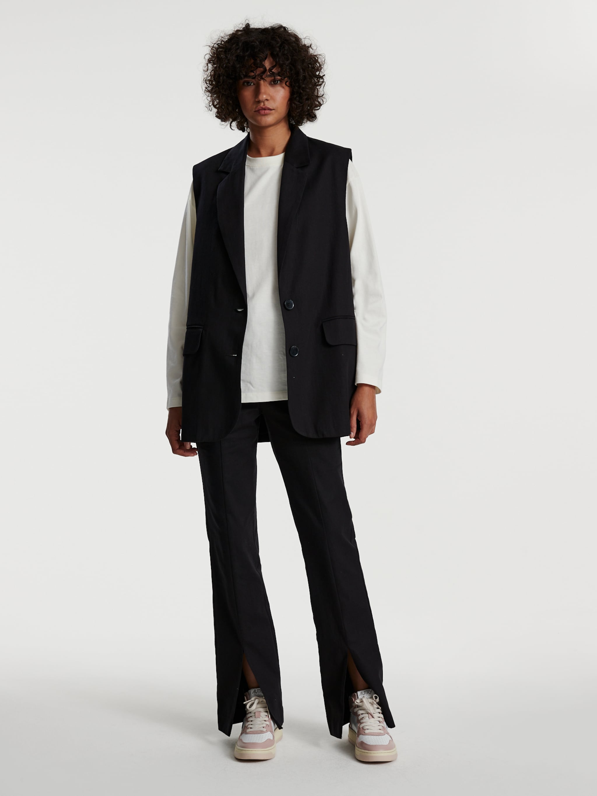 EDITED Producten Gilet 'TAYRA' Zwart