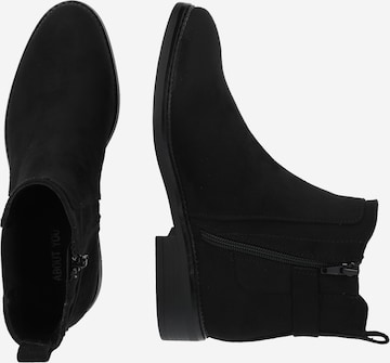 ABOUT YOU - Botas pelo tornozelo 'Carolina Shoes' em preto
