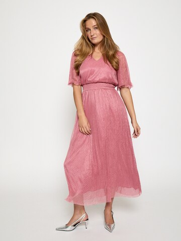 minus Mekko ' MSMavena V-Neck Maxi Dress ' värissä vaaleanpunainen