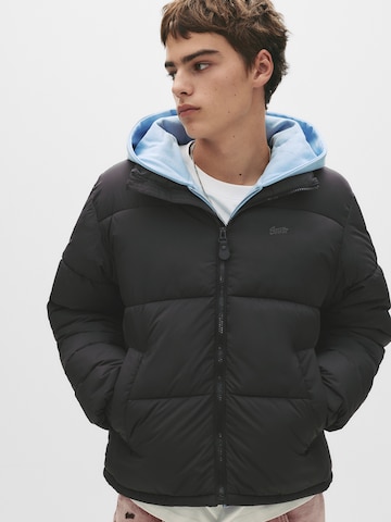 Pull&Bear Vinterjacka 'STWD' i svart: framsida