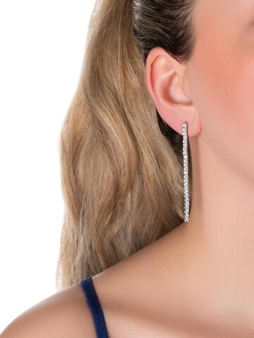 So Chic Earrings in Silver