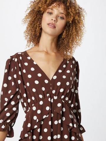 Robe River Island en marron