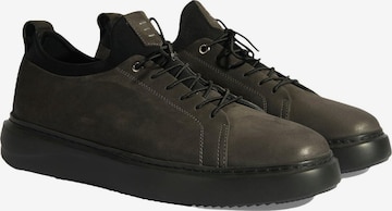Desa Sneakers 'Beleg' in Grey: front