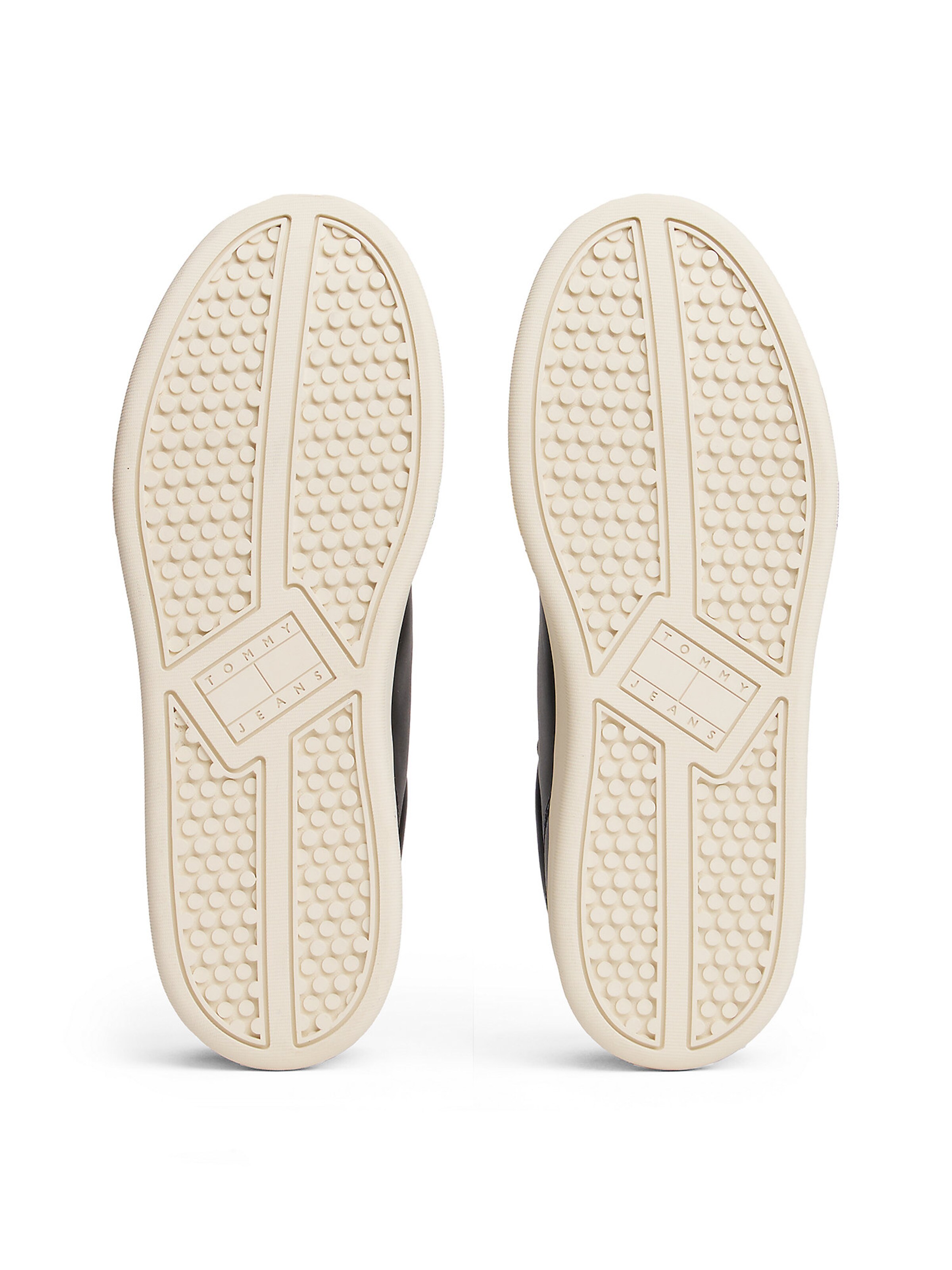 Tommy Jeans Platform trainers 'Archive' 98' in Black