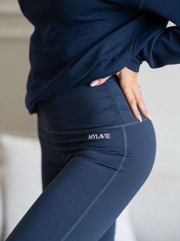 MYLAVIE by Sarah Harrison Bootcut Sporthose in Blau