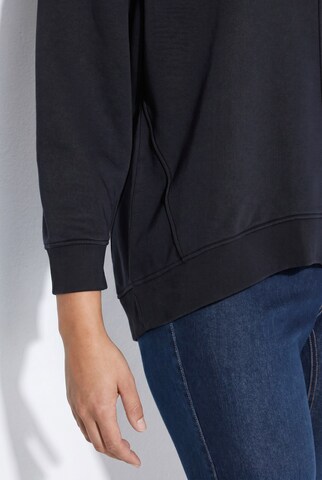 Ulla Popken Sweatshirt in Black