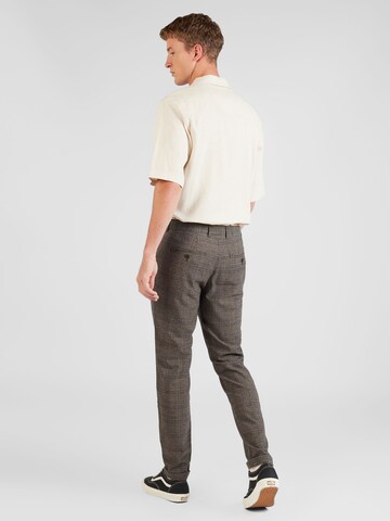 Regular Pantalon chino 'Liam' Matinique en marron