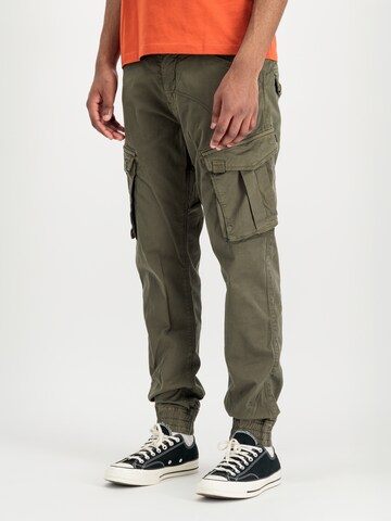 ALPHA INDUSTRIES Tapered Cargo Pants 'Spy' in Green: front