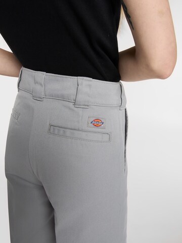 DICKIES Wide leg Pressveckad byxa i grå