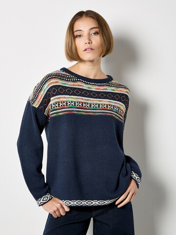 Apricot Sweater in Blue: front